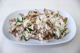 Мясной салат с курицей и грибами (120гр)