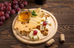 Домашний сыр (250гр)